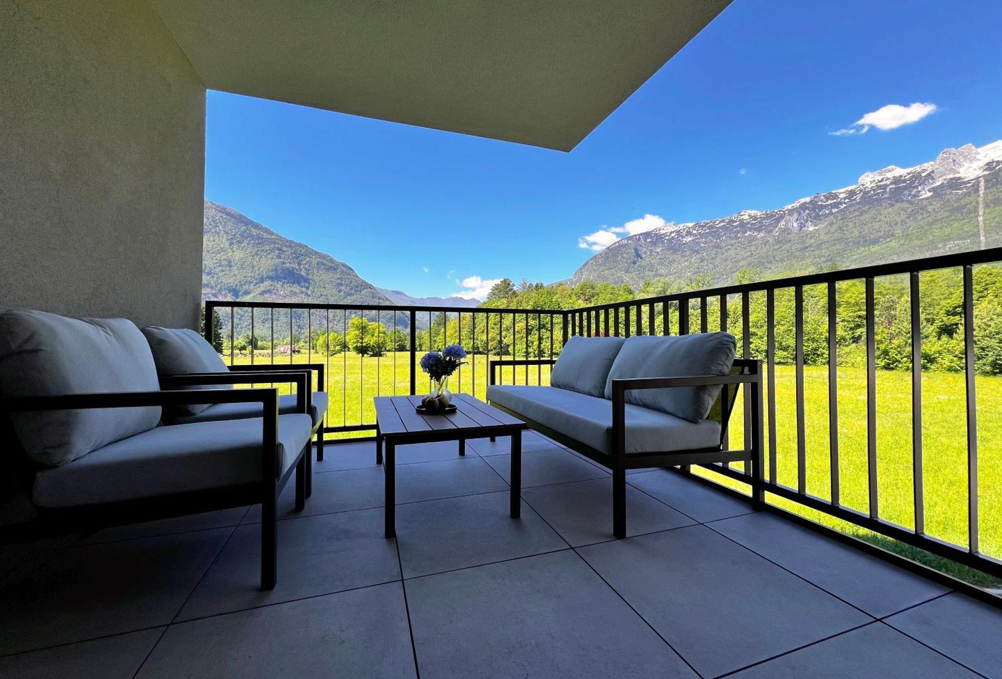 Ferienwohnung Alpine Haven Bovec Exterior foto