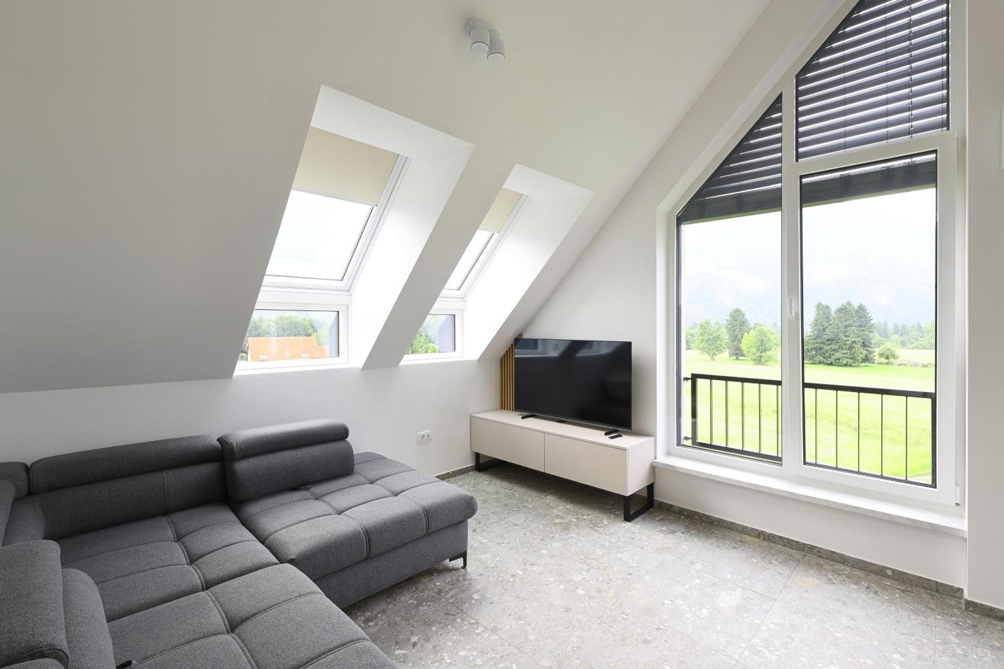 Ferienwohnung Alpine Haven Bovec Exterior foto